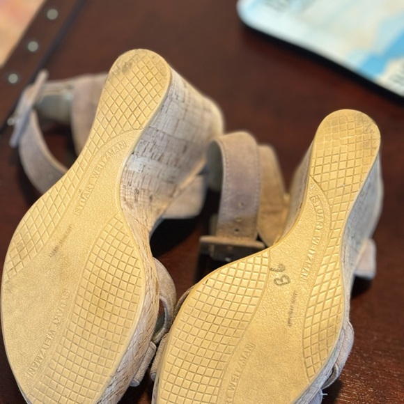 Stuart Weitzman wedge sandals 7 - Picture 6 of 6